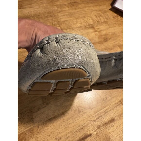 Ralph Lauren Camile Leather Loafer Old Money Quiet Luxury Grey Snakeskin Size 7B - Picture 6 of 9